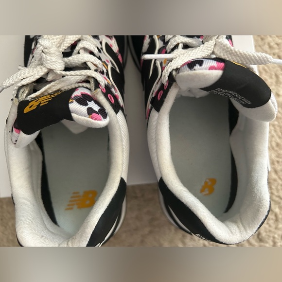 New Balance 574 Muli-Camo Trainers Sneakers Animal Print WL574WP2 Womens 9.5 NEW - Picture 12 of 15
